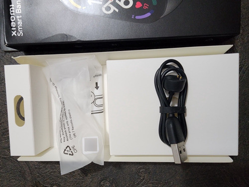 Caja, Cable, Manual Y Malla Metálica Xiaomi Band 7 Original 1