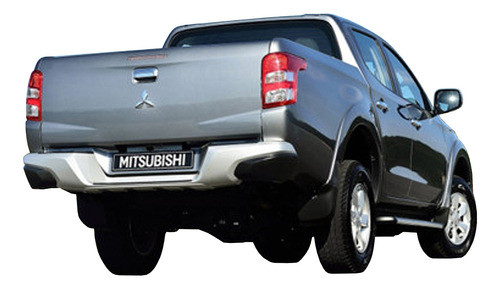Paragolpe Trasero Maxliner Mitsubishi L200 2015+ 0