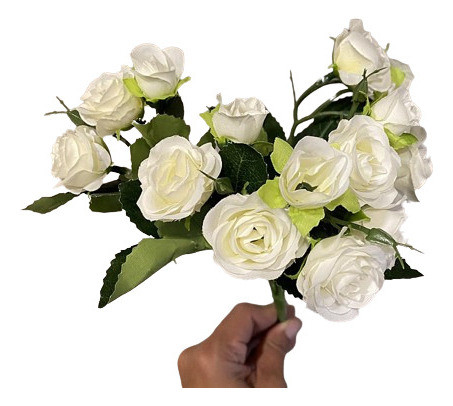 Ramo Eterno De Rosas Blancas 0