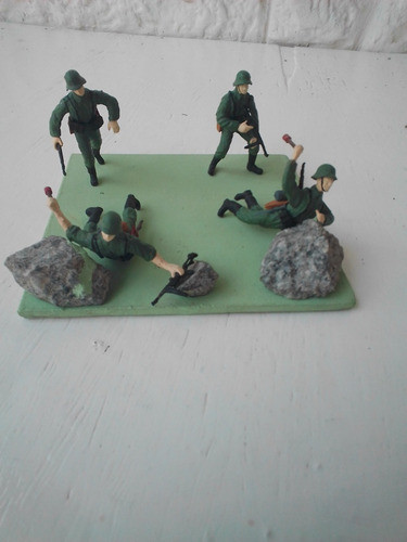 Escena De Guerra Escala 1/35 0