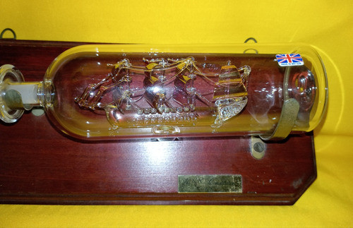 Botella Con Fragata Uss Constitución 1797 Adentro En Cristal 1