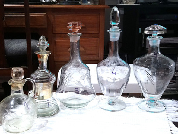 Botellones Y Licoreras Antiguas De Cristal 0