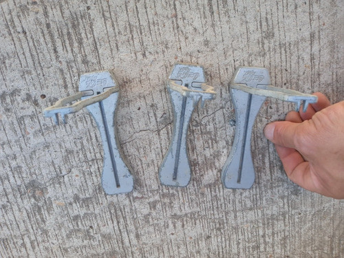 4 Viejos Soportes De Fundicion Aluminio De Coca Cola Light 1