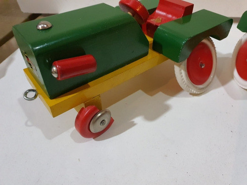 Antiguo Juguete Oferta - Lote 323- 2 Tractores De Madera 1