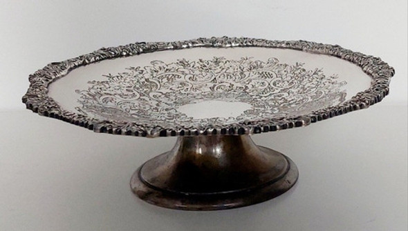 Antigua Bandeja Con Pie Masitas, Centro De Mesa,baño De Plat 0