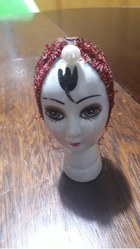 Alfiletero Cabeza Grande De Porcelana 0