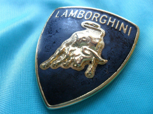 Escudo Lamborghini No Alfa Romeo Lancia Insignia No Manual 1