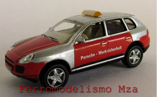 Schuco - Camioneta Porsche Cayenne - H0 1:87 - C/caja 0