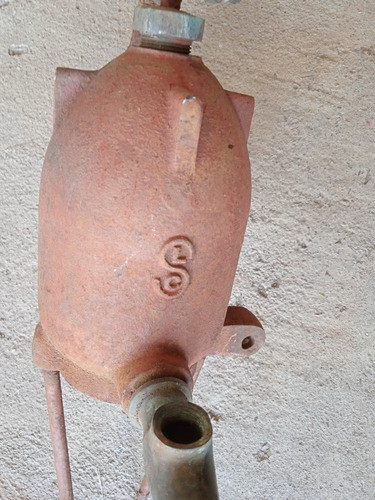 Bomba De Agua Antigua No Completá 0