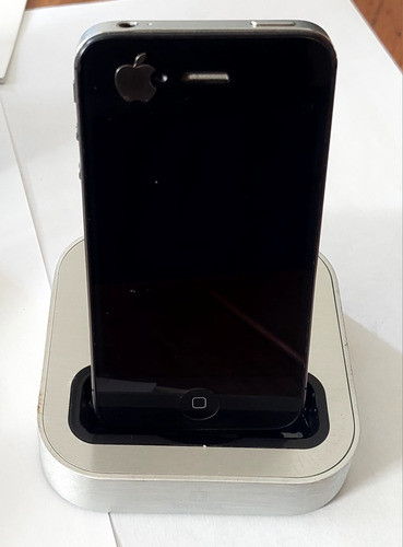 Base De Carga Y Backup Para iPod E iPhone Iomega Super Hero 1