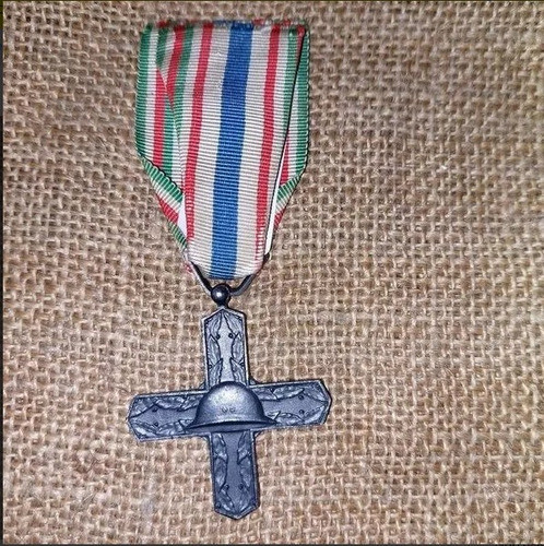 Antigua Medalla Orden Militar De Vittorio Veneto Italia -358 1