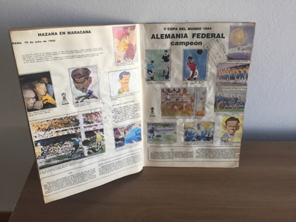 Album De Figuritas Copa De Oro Uruguay 80  Mundialito 1