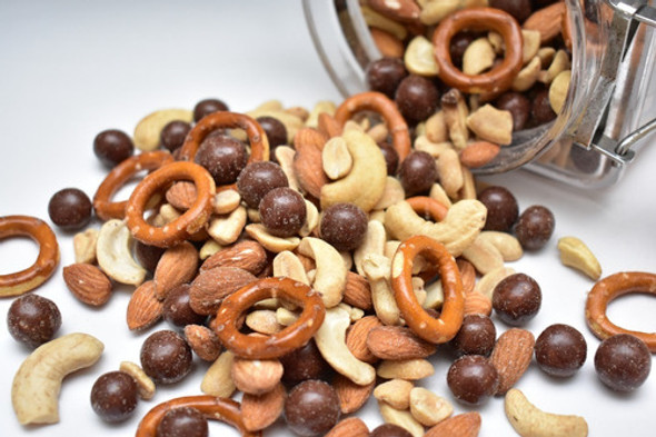 Mix Pretzel Con Chocolate -  Salado Y Dulce X 5kg 1