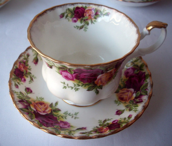 Divina! Taza Y Plato De Té Porcelana Inglesa Royal Albert 1