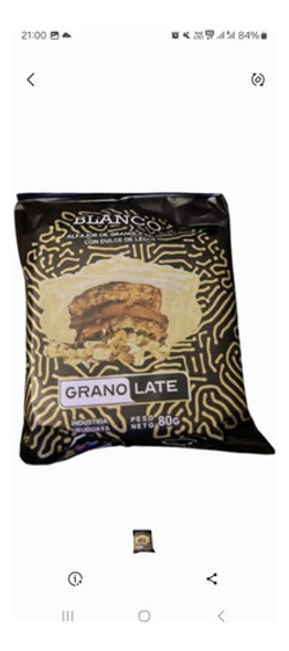 Alfajor Granolate Chocolate Blanco. Caja X 12 Unidades. 1 Alfajor Granolate Chocolate Blanco. Caja X 12 Unidades. 1