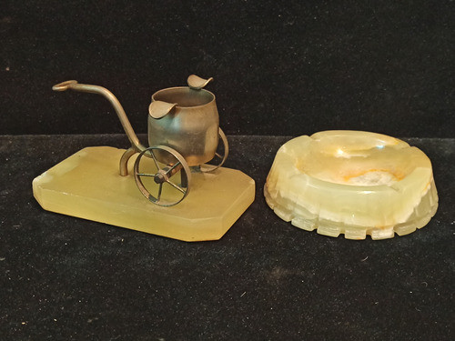 2 Ceniceros De Onix Uno Con Carretilla De Bronce 0