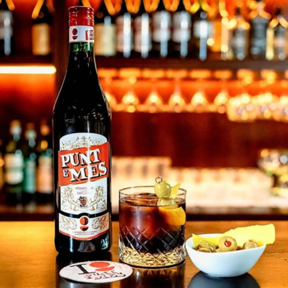 Punt & Mes 750ml - Vermute Importado Da Itália 1 Punt & Mes 750ml - Vermute Importado Da Itália 1