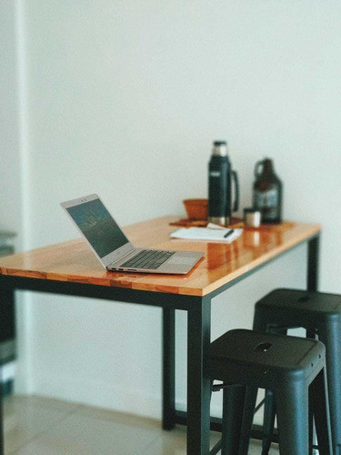 Barra Desayunador En Hierro Y Madera Eucalipto . 0