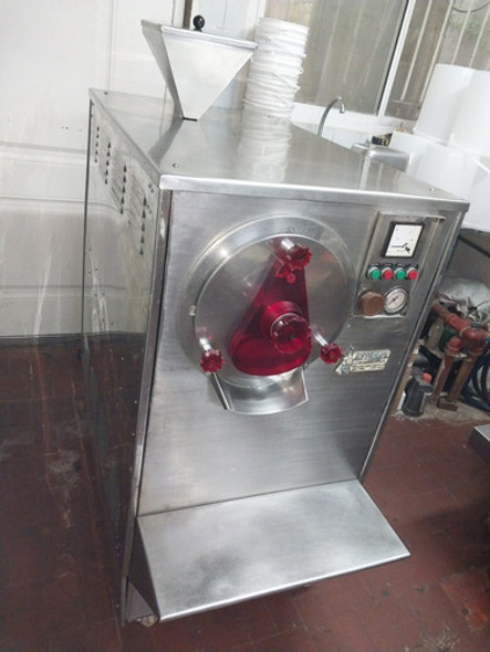 Fabricadora De Helados Discontinua 60/hs 1