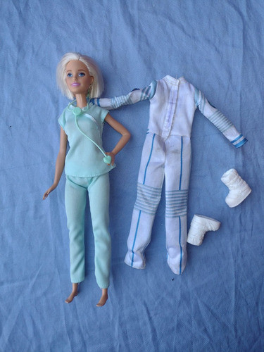 Barbie Con Accesorios Astronauta Y Doc.muñeca 0