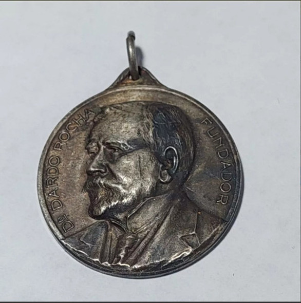 Medalla Cincuentenario Fundación De La Plata Año 1882 - 175 0 Medalla Cincuentenario Fundación De La Plata Año 1882 - 175 0