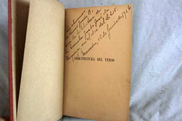 Arquitectura Del Verso, Perez Y Curis 1