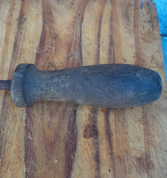Antiguo Soldador De Estaño Con Cabo De Madera. Genial 1