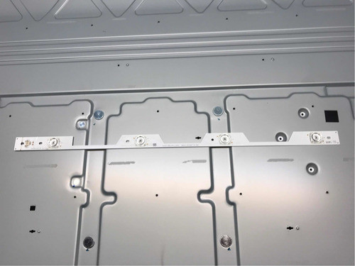 Tira Conector Simple Rca L55p1uhd, Precio Por Tira De 4 Leds 1