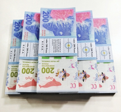 Billetes Cotillón Utilería $200 Pack X 100 Unid.sin Valor 0