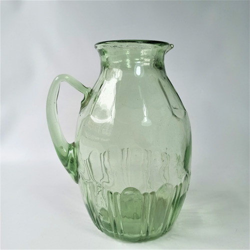 Antigua Jarra Hecha En Vidrio Moldeado, A Mano. 0