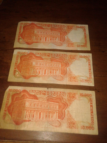 Billete De Diez Mil Pesos Uruguayos 0