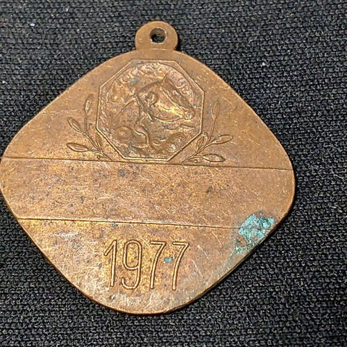 Medalla  De Bronce Jockey Club Bs. As  - Año 1917 - 030 1