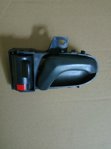 Manija Interior Puerta Del.y Tra.derecha Suzuki Swift 92+ 1