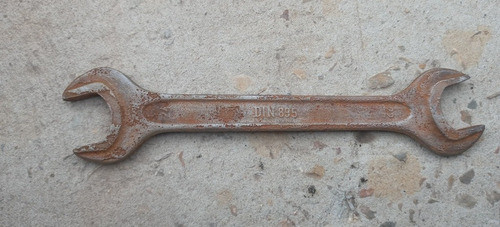 Antigua Llave Fija 22/24 Marca Din 895 - 22cm De Largo 0