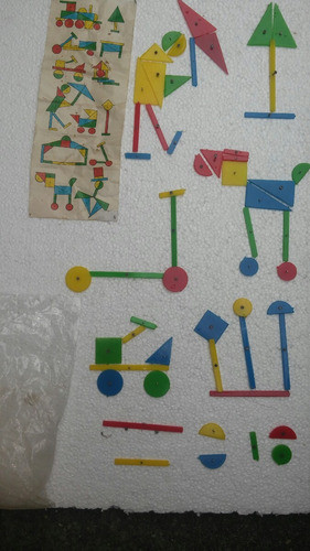 Antiguo Juego Para Armar Figuras Muy Didactico!! 0