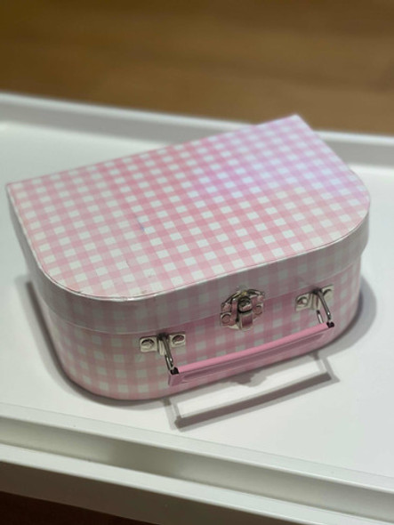 Juego De Té Mini Cerámica Divino Rosa Y Blanco Usado 1