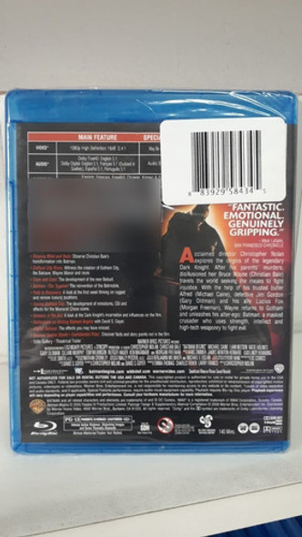 Blu-ray -- Batman Begins 1