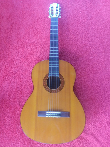 Guitarra Yamaha C40 1
