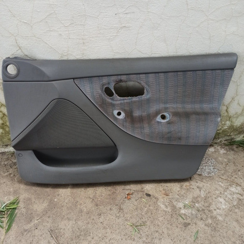 Tapizado De Puerta Delantera Derecha Ford Mondeo 94/96 1