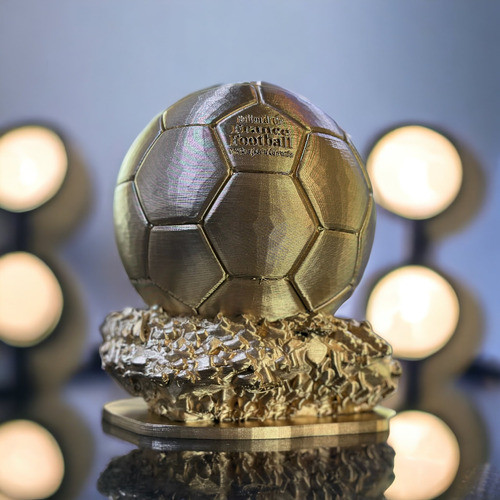 Balon De Oro Replica Pintada A Mano 17 X17cm Calidad Premium 1