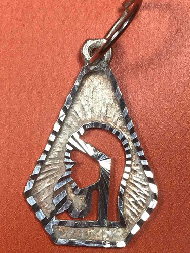 Medalla Virgen Niña # 810 0