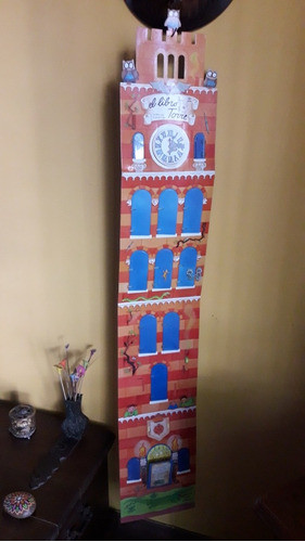 Libro  Torre ,p/colgar,no Se Hojea,se Despliega,carton Duro 0