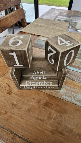 Calendario De Madera 1