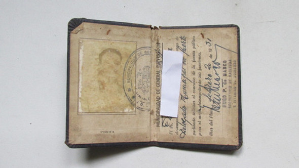 Antiguo Carnet  Municipalidad Gral Pueyrredon Mar Del Plata 1