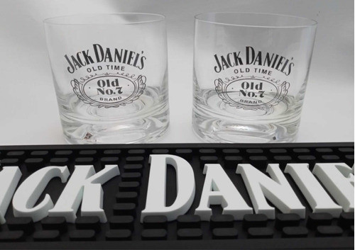 Combo Jack Daniels Esterilla Bar Mat + 2 Vasos Grabados 0