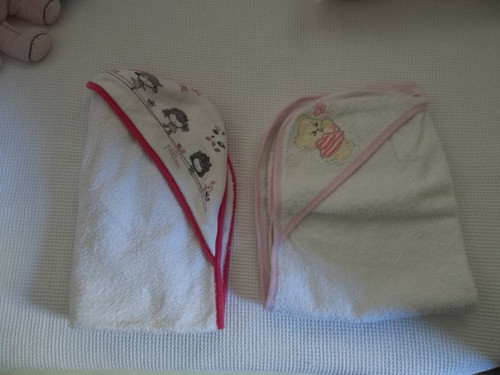 Set 2 Toallones Beba Con Capucha Impecables 0