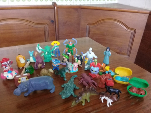 90 Juguetes Mc Donald/ Lego/kinder/playmovil/varios  V.balle 0