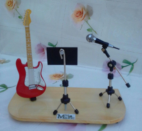 Mini Palco Com Guitarra Strato 0