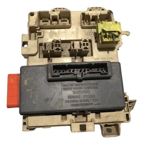 Caixa De Fusíveis Toyota Corolla 1.8 2001 8264112150 Usado 0