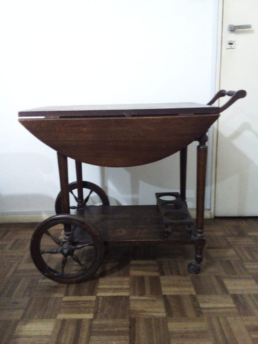 Mesa De Madera Con Ruedas 0